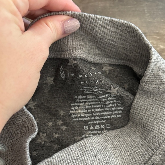 Free People Set - Picture 7 of 7